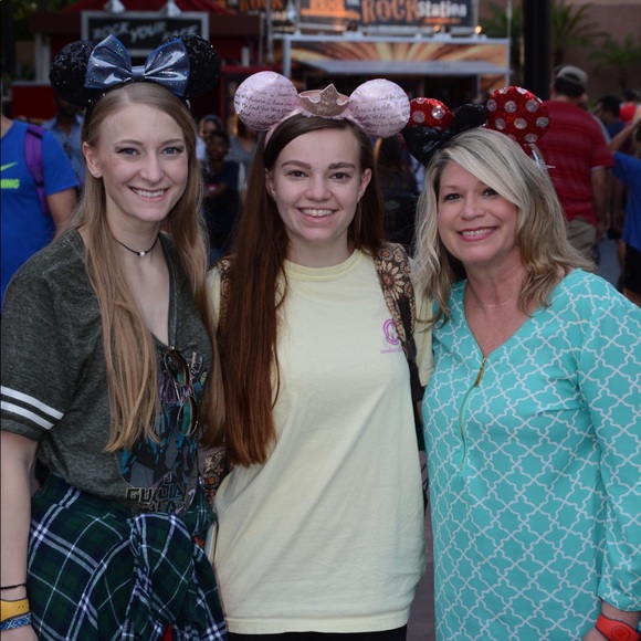 Meet the Posher - Picture 5 of 6